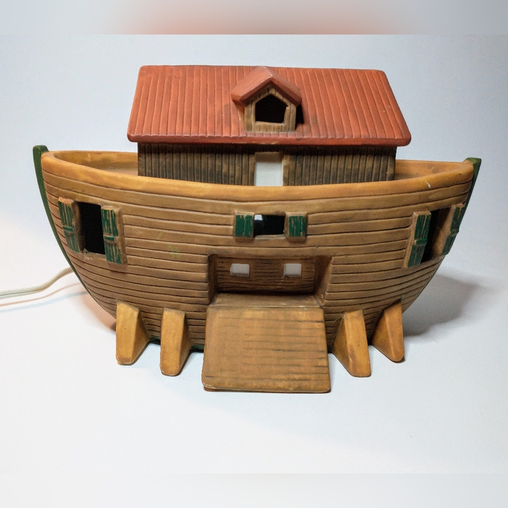 Noah’s Ark Night Light Boat Figurine by Figi Graphic 1998 Tested Works Religious